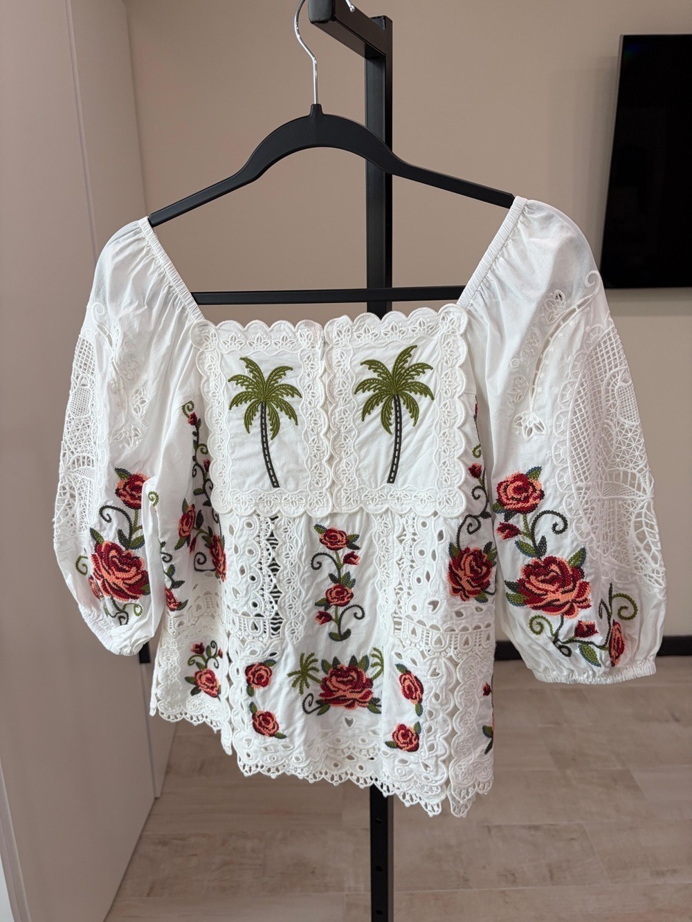 Farm Rio Off-White Tropi Scarf Embroidered Blouse - Picture 8 of 9